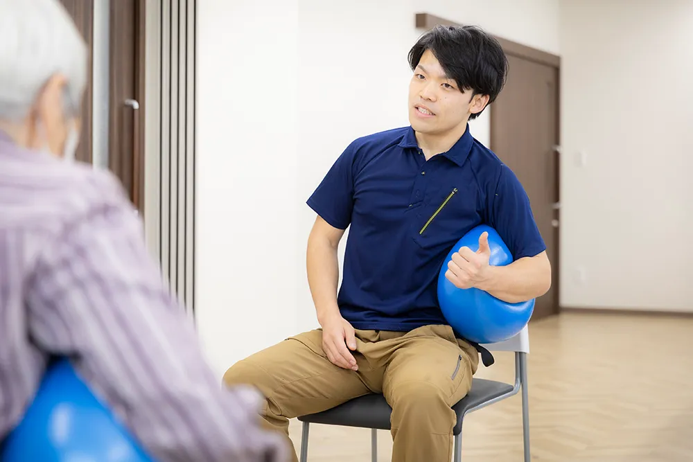 機能訓練指導員 西村 雄治さん